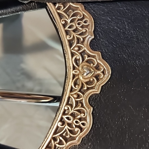 BRIGHTON VINTAGE 👛 black leather bag with metal decor - Picture 2 of 6